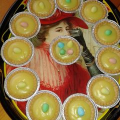 A picture of Lemon tarts.