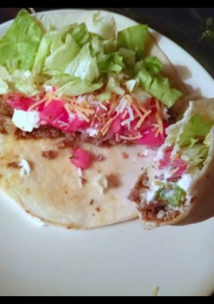 A picture of Easy Homemade Beef Tacos.