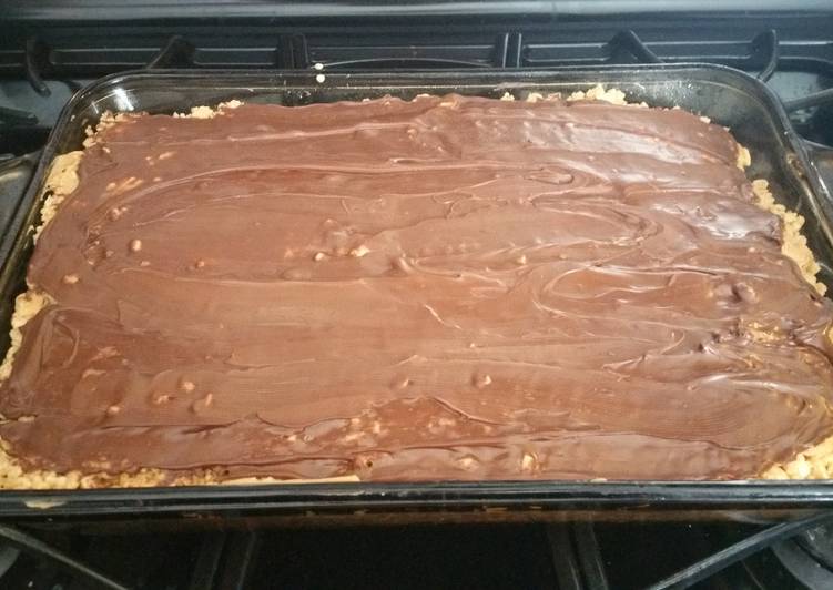 Steps to Prepare Quick Chocolate peanut butter rice krispies treat