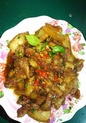 Hình của món Ba chỉ kho cocacola.