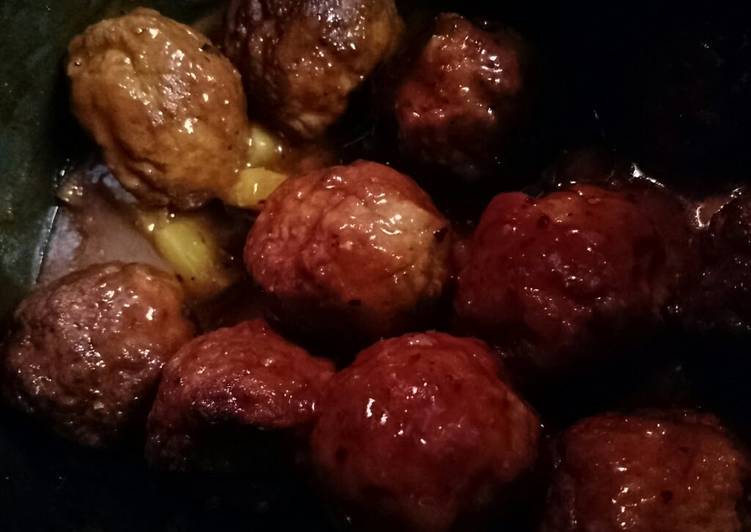 Recipe of Super Quick Pineapple BBQ meatballs