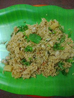 பிரஸ் பட்டர் பீன்ஸ் சாதம் (Butter beans satham recipe in tamil) செய்முறை முக்கிய புகைப்படம்
