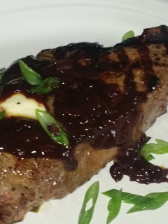 A picture of Red Wine Sauce.