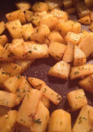 A picture of Pan Fried Red Potatoes.