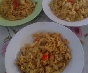 Praktis Menyajikan Kwetiaw Goreng Spesial Enak Sempurna Praktis Menyajikan Kwetiaw Goreng Spesial Enak Sempurna