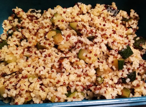 Foto di Quinoa bulgur con zucchine in pentola a pressione
