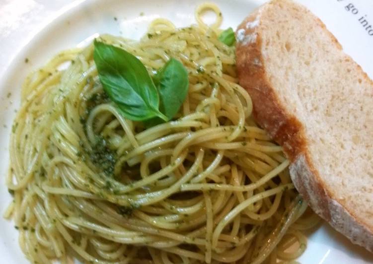 Easiest Way to Make Quick Simple Spaghetti Genovese