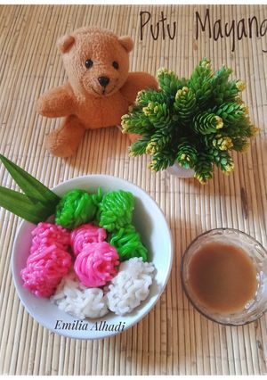Foto resep Putu Mayang kenyal tidak keras
