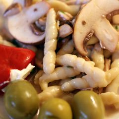 A picture of Sig's twisted Macceroni.