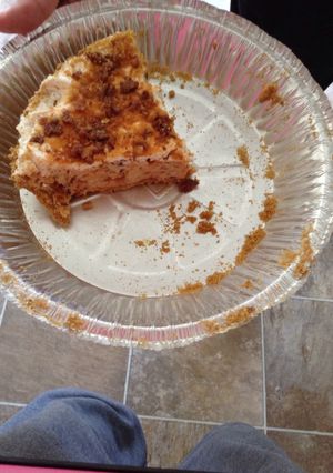 A picture of Easy 4 ingredient Butterfingered pie.