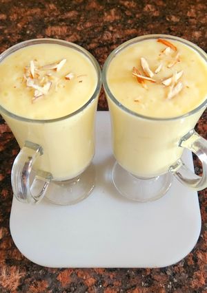 A picture of Mango Shake.