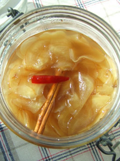 A picture of Honey Ginger Ale.