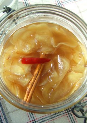 A picture of Honey Ginger Ale.