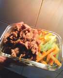 Bò xào + su hào, cà rốt