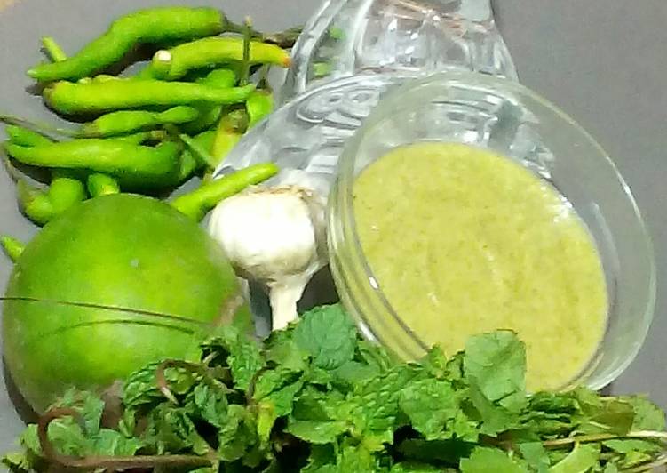 Steps to Make Award-winning Green Mango chutney (kairi)