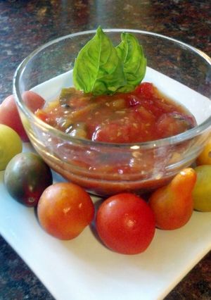 A picture of Tomato Basil Jam.