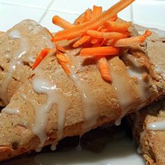 A picture of Ray's' Carrot Cake Scones.