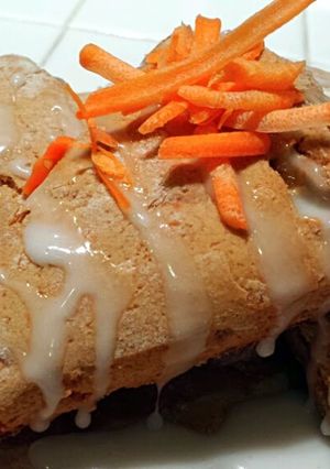 A picture of Ray's' Carrot Cake Scones.