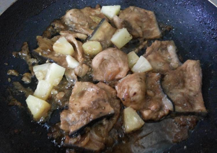 Recipe: Yummy Blue Marlin Fish in Adobo Sauce( by UH)