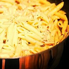 A picture of Bacon Macaroni and cheese.