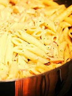 A picture of Bacon Macaroni and cheese.