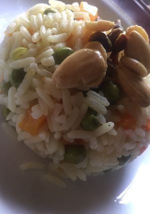 A picture of Rice with Vegetables.