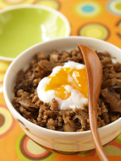 A picture of Ginger Teriyaki Soboro Rice Bowl.