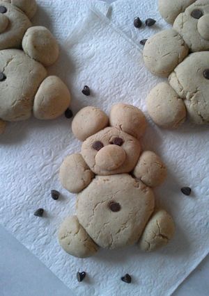 A picture of " Peanut Butter Teddies ".