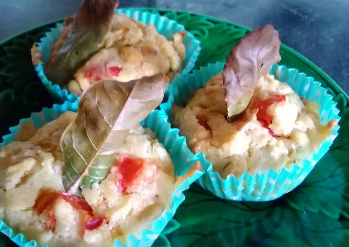 Easiest Way to Prepare Super Quick Homemade Red pepper and pine nut cupcake