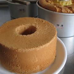 Basic Plain Chiffon Cake A picture of Basic Plain Chiffon Cake.