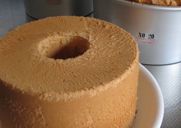Steps to Make Award-winning Basic Plain Chiffon Cake