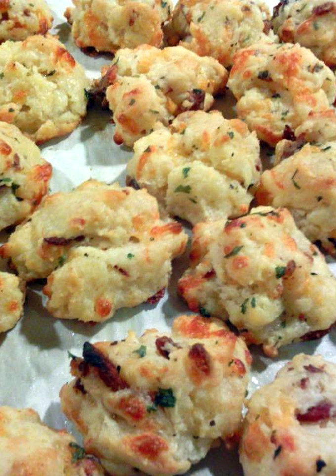 A picture of bacon cheddar biscuits.