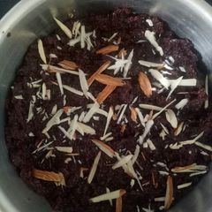 A picture of Beetroot Halwa.