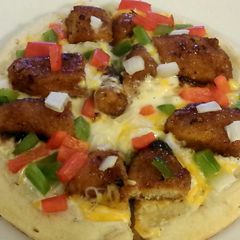 A picture of Carribean-Jerk Mini Pizza.