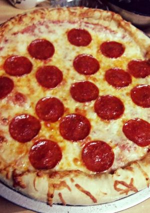A picture of Easy delicious pizza.