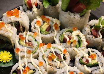 How to Cook Perfect California Rolls with Fillings of Your Choice