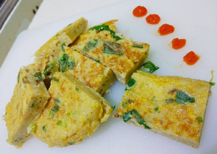 Resep 79. Omelet mie sosis, Enak Banget