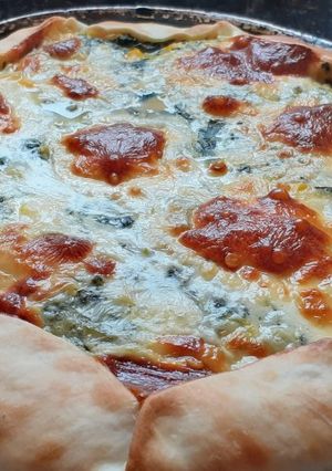 Una foto de Tarta de acelga con tapas de empanadas