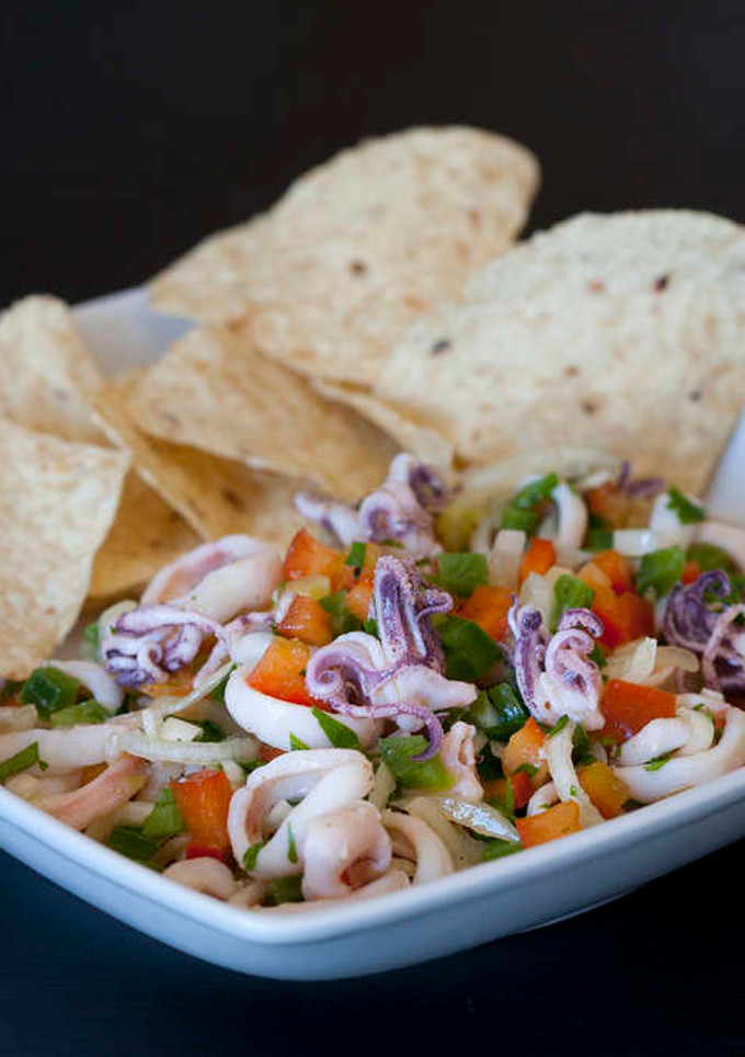 Una foto de Ceviche de calamares