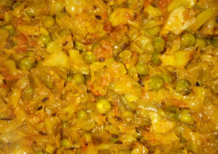 Cauliflower and peas ki sabzi