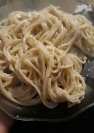 Una foto de Salsa blanca con ajo