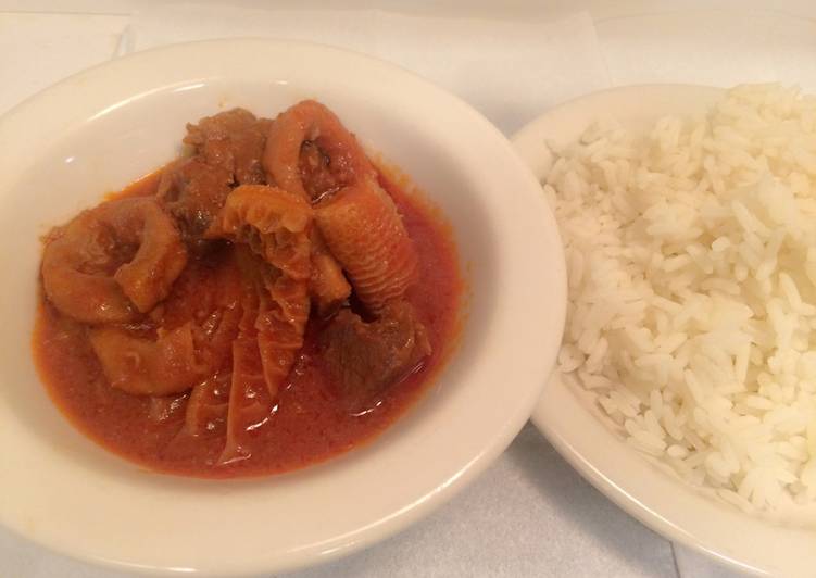 Intestine stew and rice