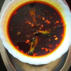 A picture of Inji puli.
