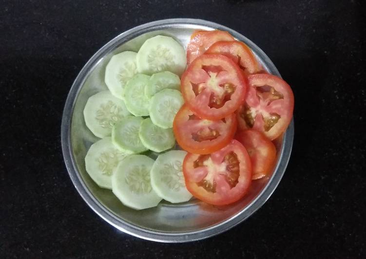 Tomato cucumber salad