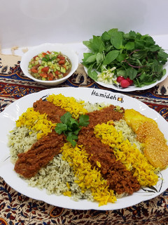 عکسی از دستور گشنیز پلو با گوشت چرخ کرده😋