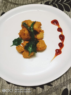 A picture of Moong pakoda.