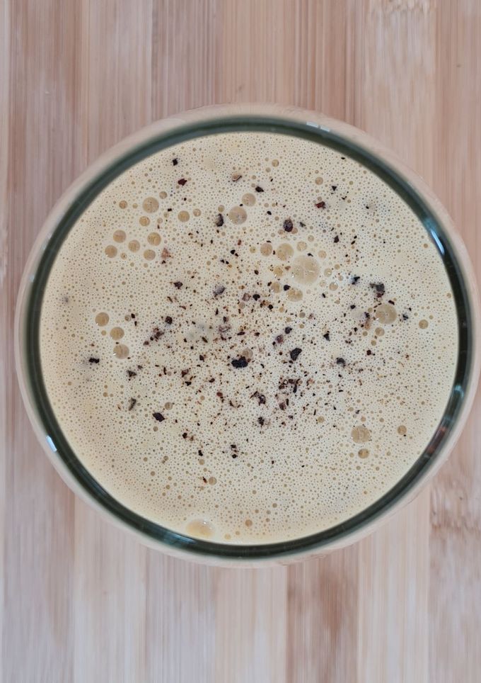 Una foto de Batido de yogur y naranja 🍊 proteico y suave 🍊 "smoothie"