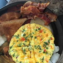 A picture of Waffle Iron Egg Omlette.