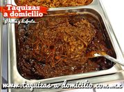 Una foto de pollo en salsa de canela
