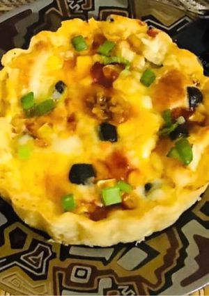 A picture of Baked cheesy pie.